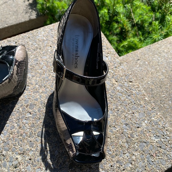 Town Shoes Leather heels with snake print - Picture 4 of 11